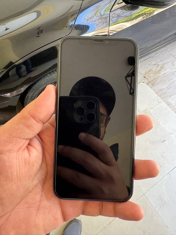 iPhone x 64gb PTA Approved 4