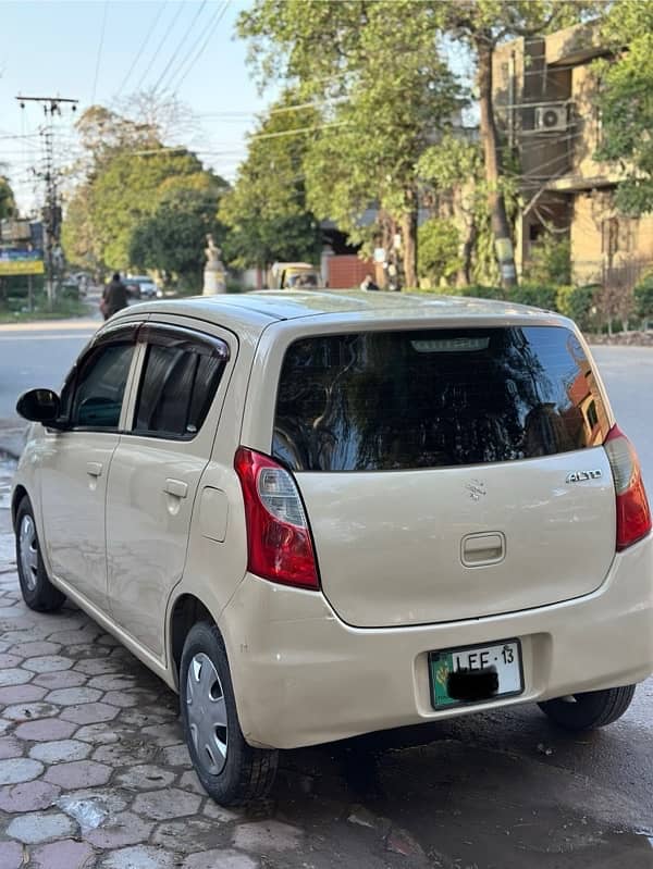 Suzuki Alto Lapin 2012 5