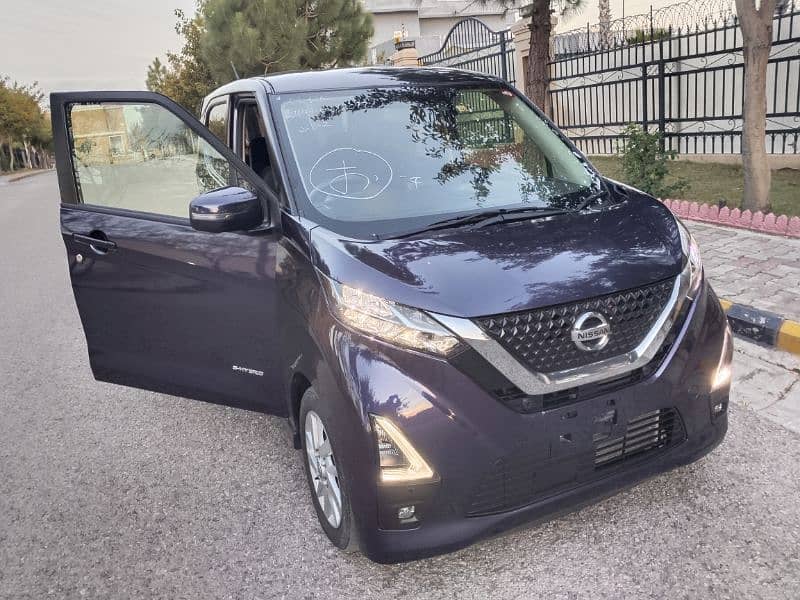 Nissan Dayz Highway Star 2022 S hybrid X pro pilot 2