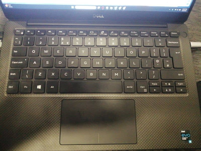 Dell XPS 13 9305 1