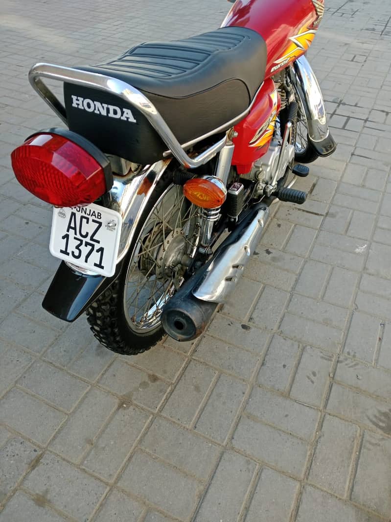 Honda CG 125 2021 8