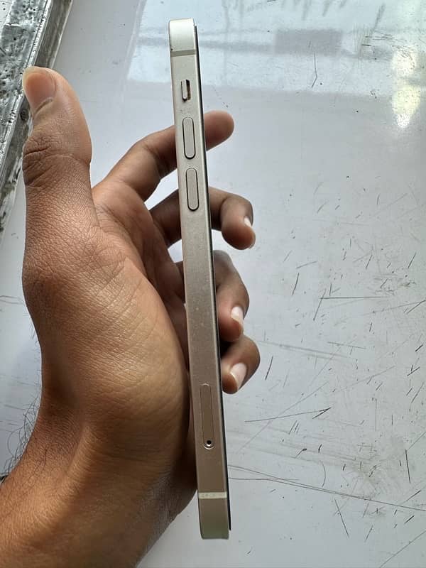 Iphone 12 NON PTA 64 gb 1