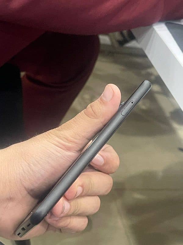 Google pixel 4 pta approved 6/64 Camera looks like iphone 13 pro 6