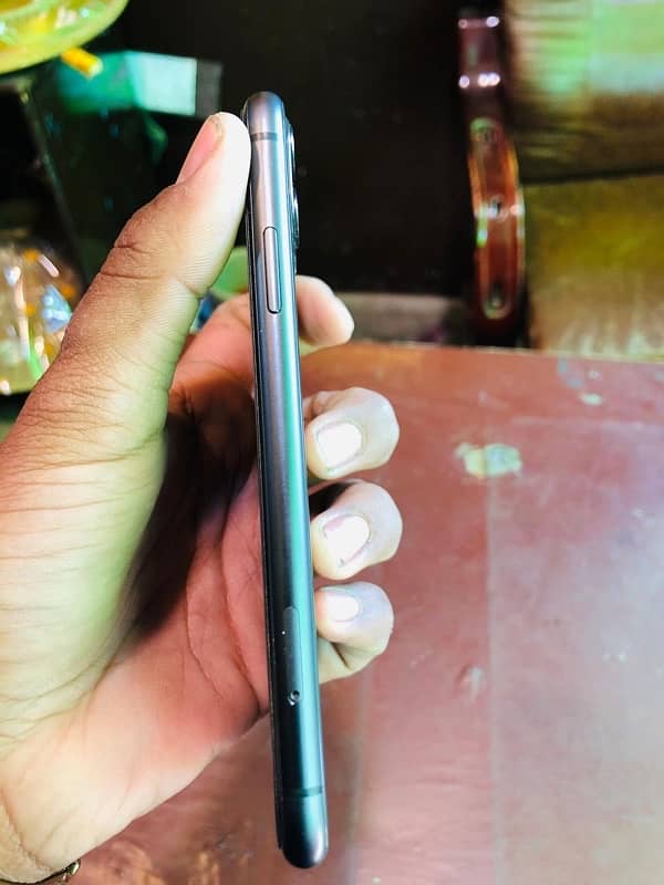 IPhone 11 Non pta 0