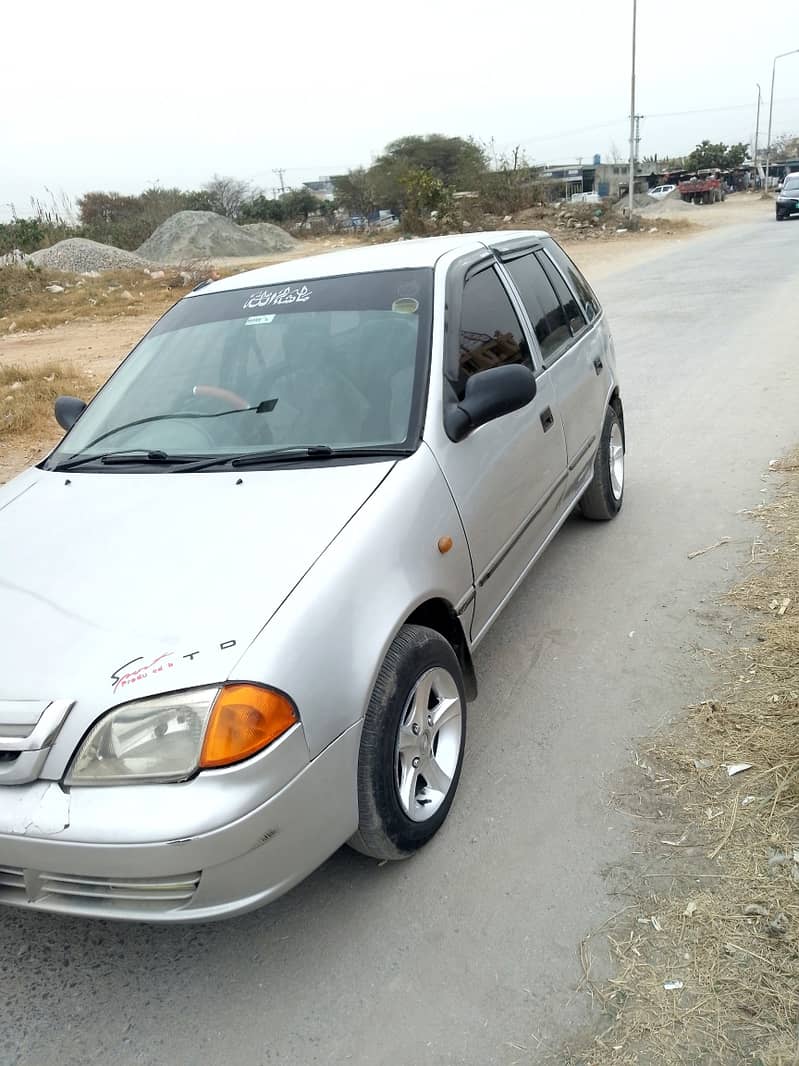 Suzuki Cultus VXL 2004 03115885470 1