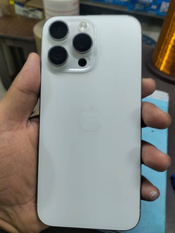 iphone 15 pro max white titanium Non PTa 0