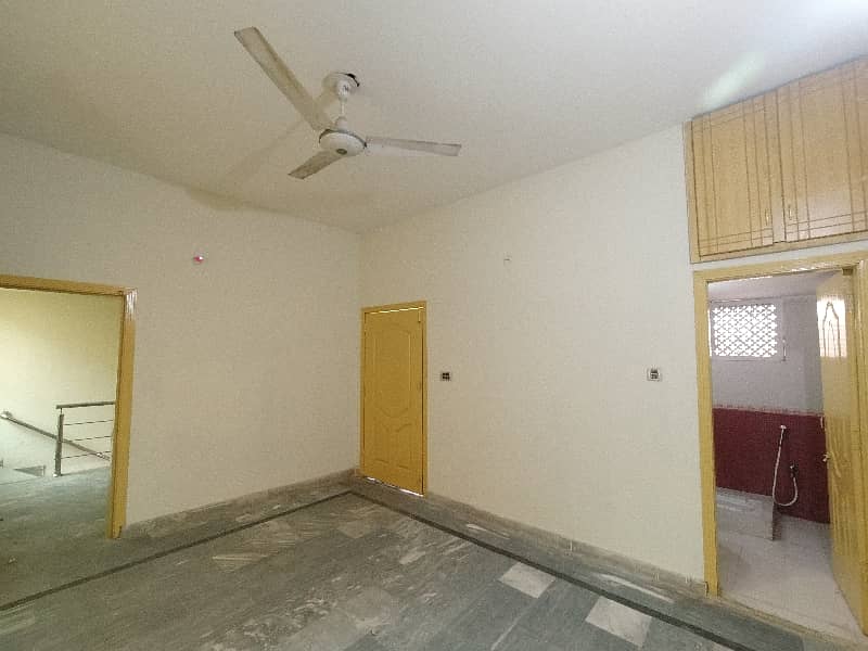 Stunning and affordable House available for sale in Gulraiz Housing Society Phase 2 14