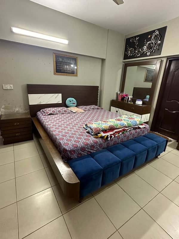 full heavy wooden bed set with huge space 4