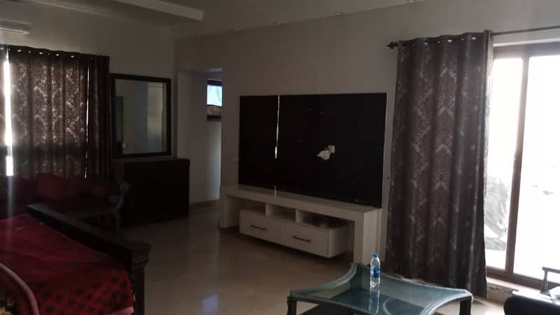 1 Kanal furnished house for rent phase 2 r block 2