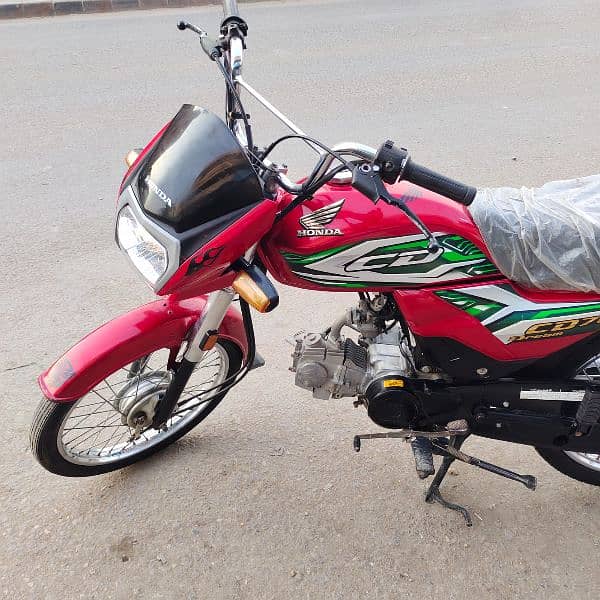 Honda CD-Dream 70 red 2023 modle karachi no 4