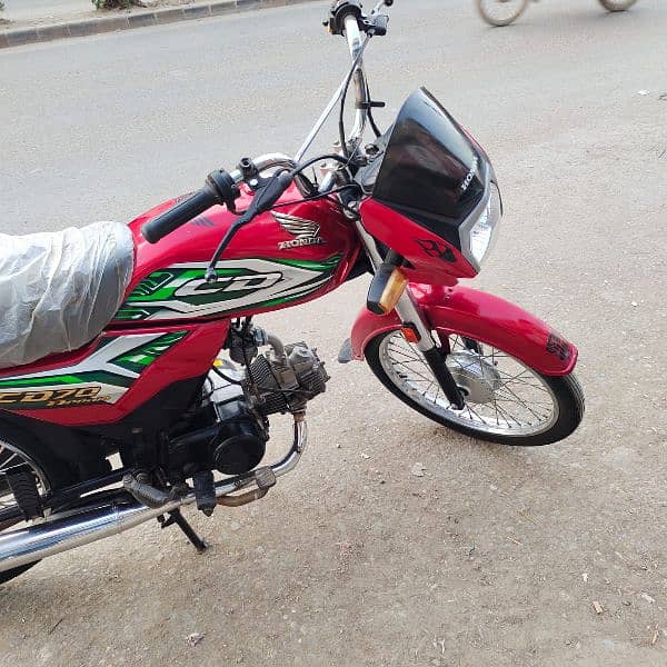 Honda CD-Dream 70 red 2023 modle karachi no 5