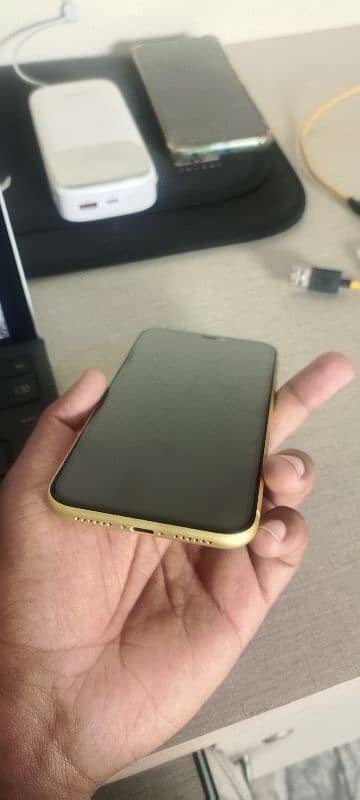 Iphone 11 Non PTA 128gb | Iphone 11 original apple phone for sale 9