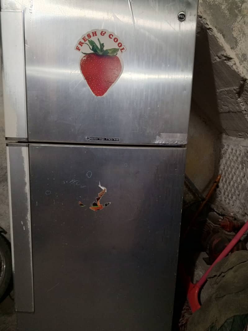 PEL Refrigerator 0