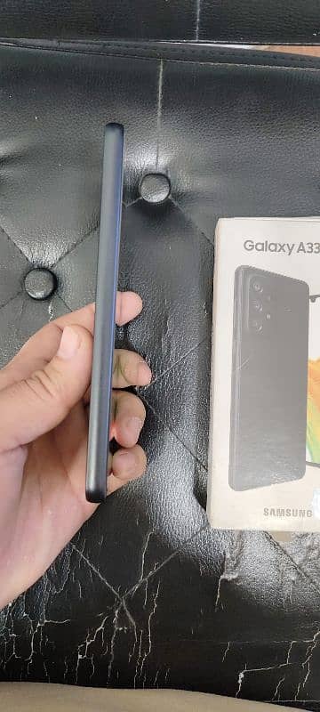 Samsung A33 5g with box 4