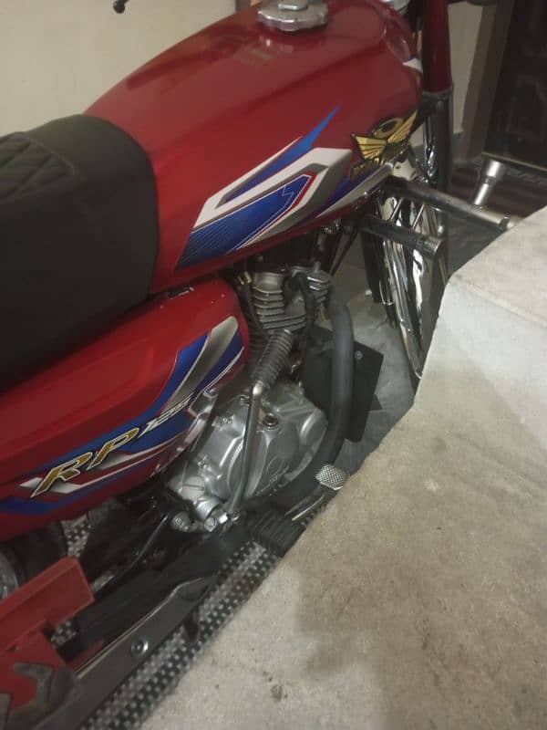 all ok road prince 125 , good condition red colour 10