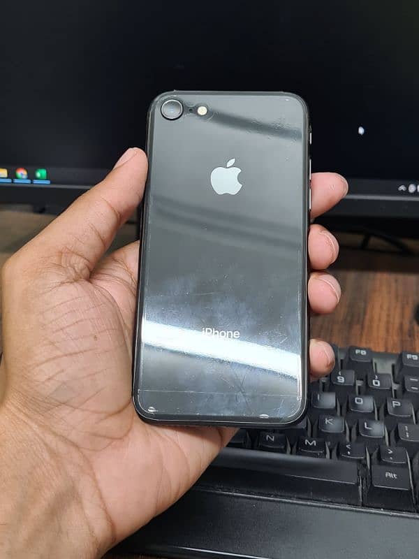 Iphone 8 Condition 10/10 64GB/Non PTA 1