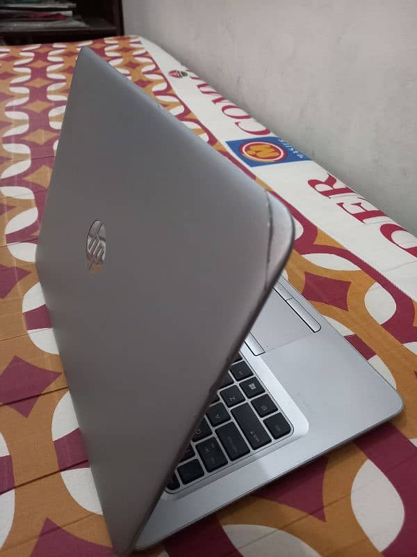 Hp elitebook 840 G3 i5 6th gen 5