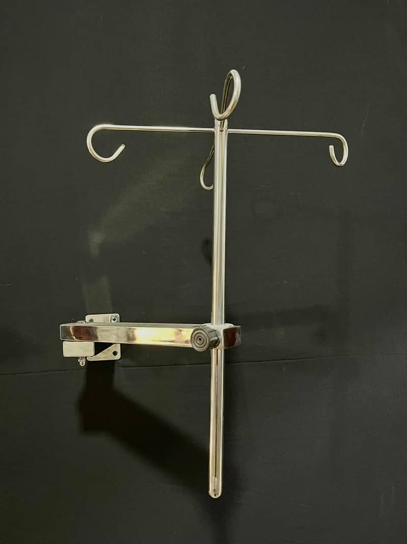 IV Stand  for sale / hospital Equipments available 1