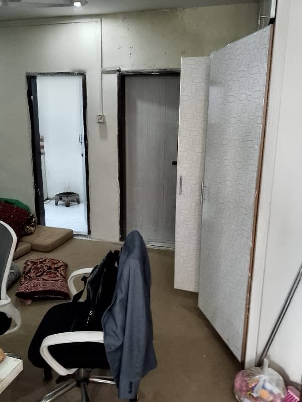 1 Bed Flat with Tv loun for Rent in Johar town for Bachelor + office (Student + Job holder) 1