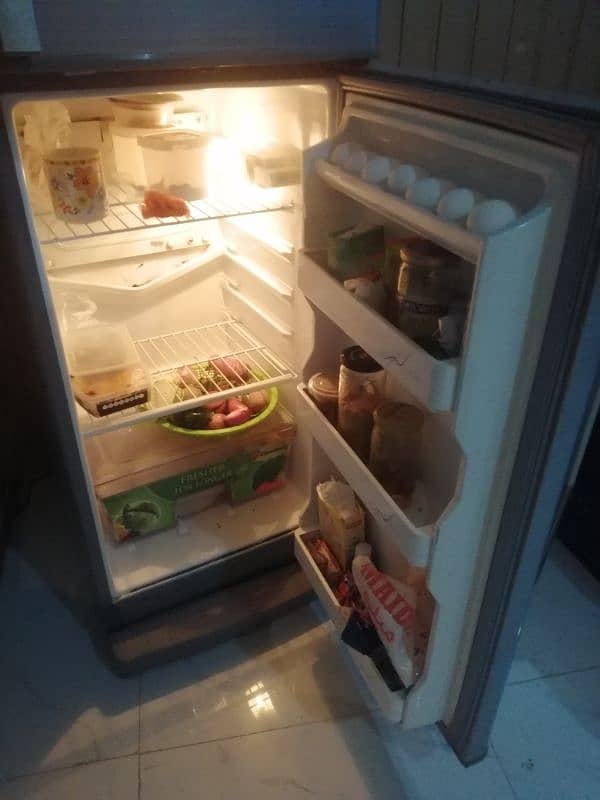 Dawlance refrigerator for sale 1