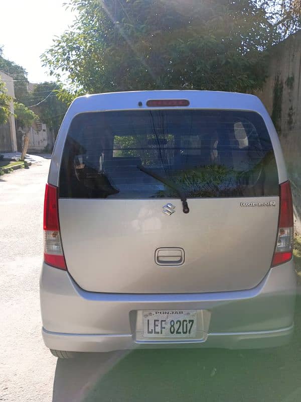 Suzuki Wagon R 2010 1