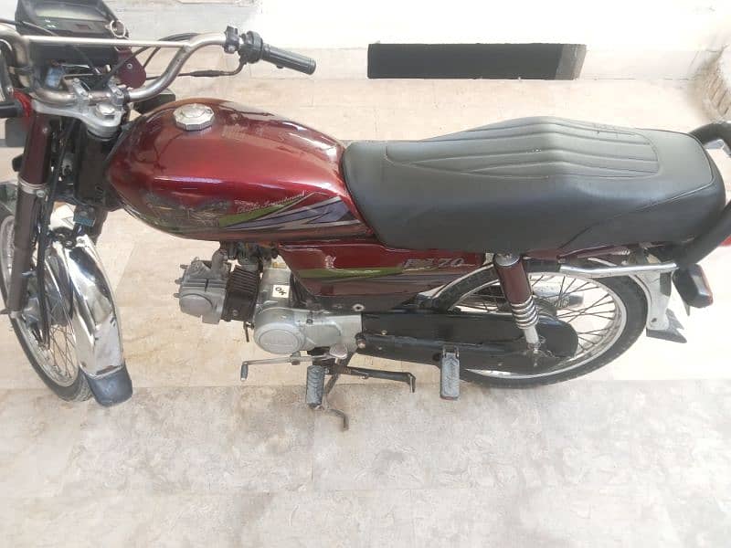 3086503011 Rohi bike 10 by 10 Lush condition File complete hai all ok 7