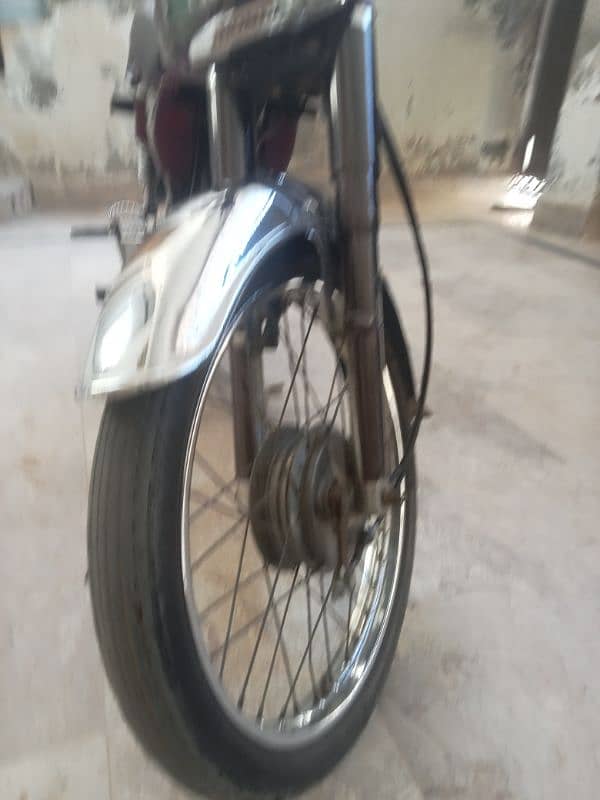 3086503011 Rohi bike 10 by 10 Lush condition File complete hai all ok 8