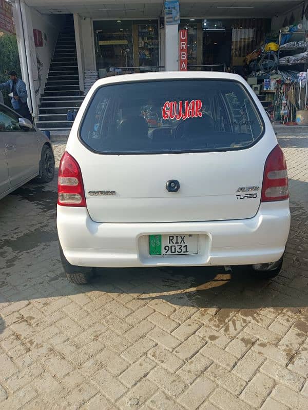 Suzuki Alto 2001 2