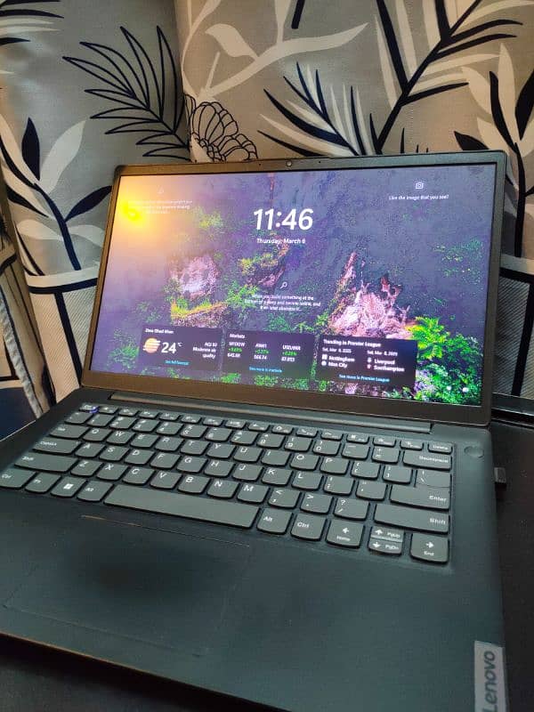 lenovo v14 g3 i5 12th gen 16/256 gb 17