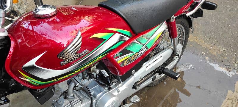 honda cd 70 2022 karachi registered mint condition 4