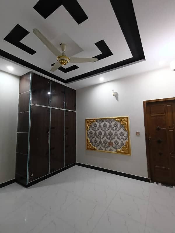 independent kanal 3 bed upper portion near college road butt chowk 1