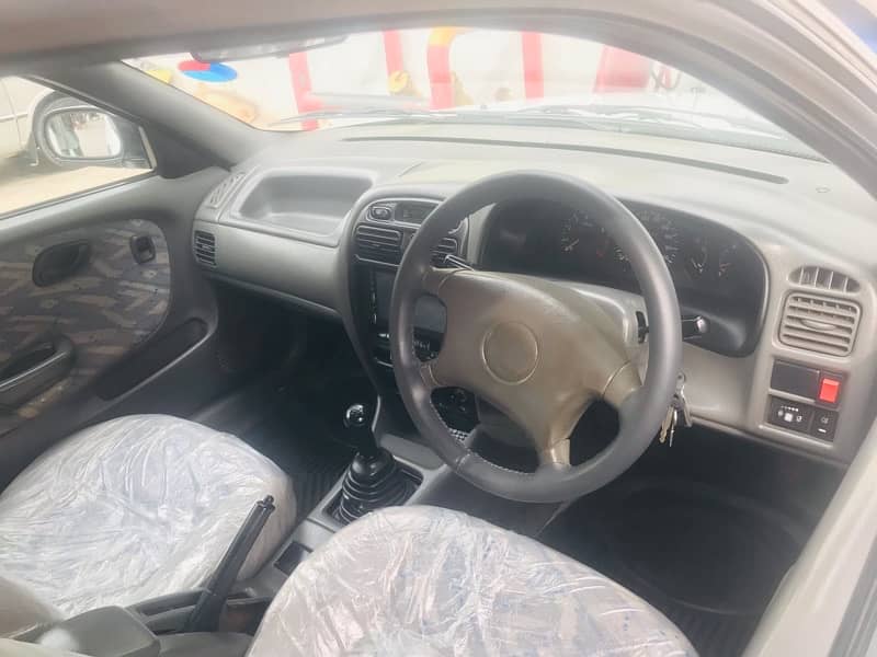 Suzuki Baleno 2004 1