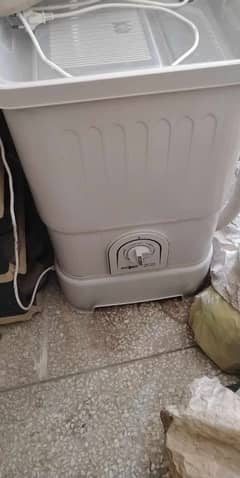 super aisa company washing machine perfect running condition