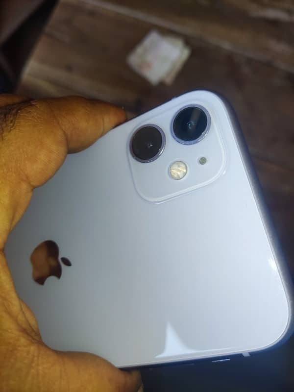 IPhone 11 Non PTA 2