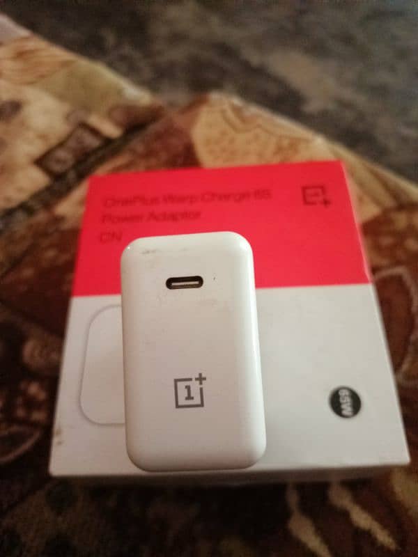 OnePlus Wrap Charger 65 Power Adapter 3