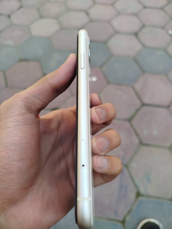 Iphone 11, Non Pta, 64 GB, White 5