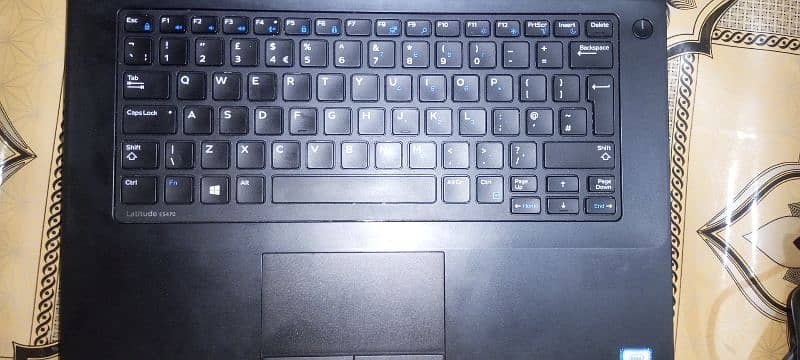 laptop for sale latitude E5470 only serious buyers contact 1