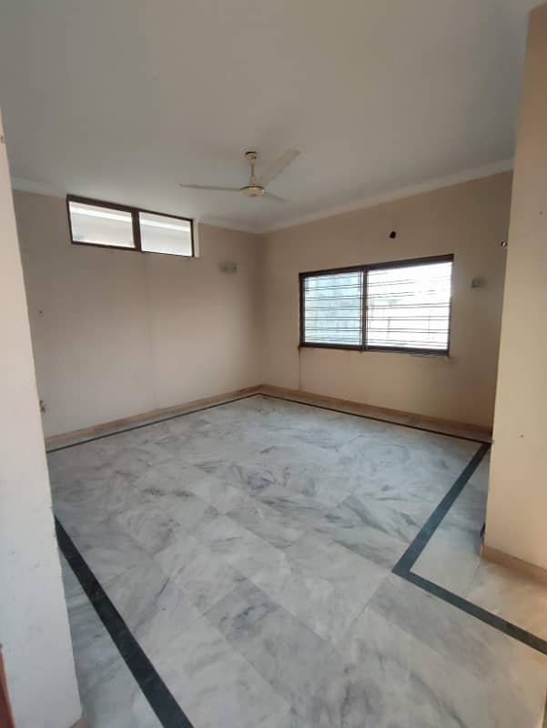 INDEPENDENT UPPER PORTION AVAILABLE FOR RENT IN BANIGALA 4