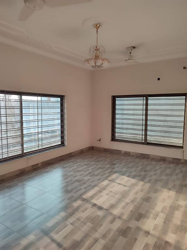 INDEPENDENT UPPER PORTION AVAILABLE FOR RENT IN BANIGALA 7