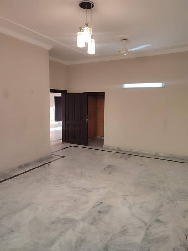 INDEPENDENT UPPER PORTION AVAILABLE FOR RENT IN BANIGALA 12