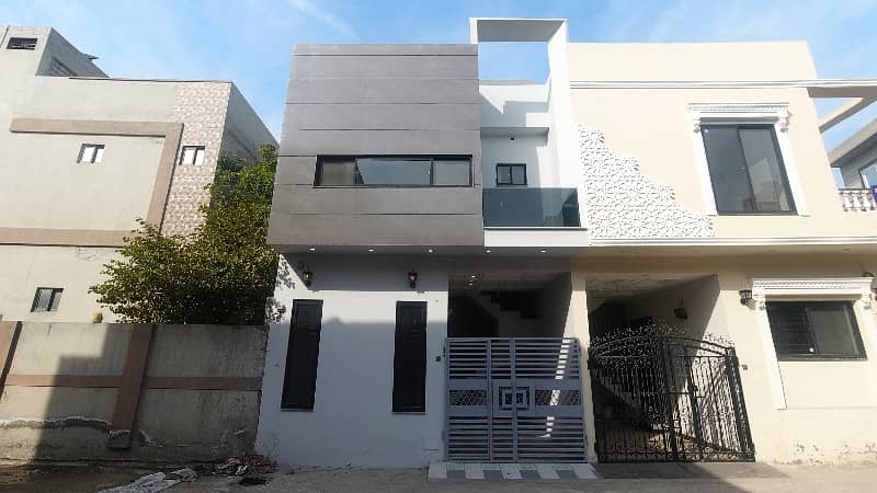 562 Square Feet House In GT Road For Sale At Good Location 0