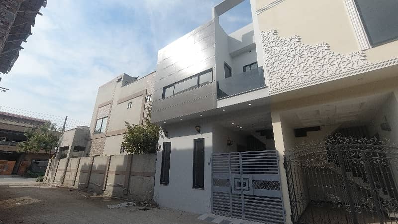 562 Square Feet House In GT Road For Sale At Good Location 2