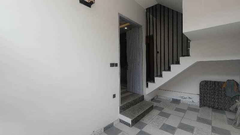 562 Square Feet House In GT Road For Sale At Good Location 4