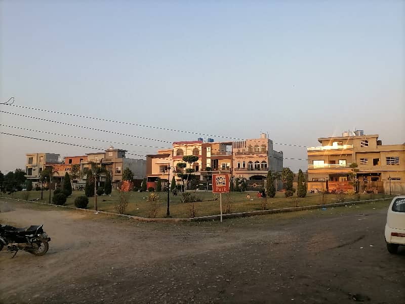 Facing Park 3 Marla House For Sale In Royal Enclave Lahore In Only Rs. 8500000 1