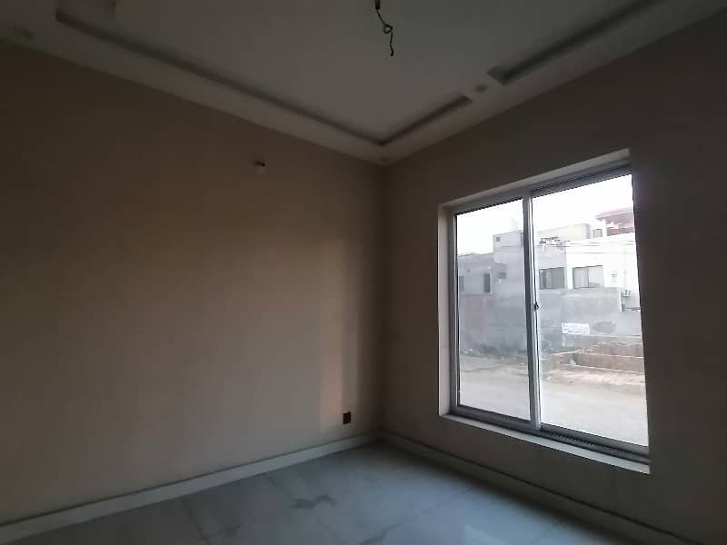 Facing Park 3 Marla House For Sale In Royal Enclave Lahore In Only Rs. 8500000 5