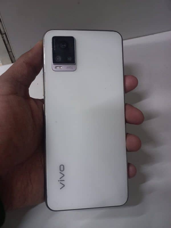 Vivo V20 8GB 128GB with Box 2