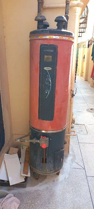 35 gallon Gas geyser for sale 1