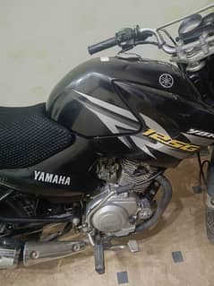 YBR 125G in good genion condition off road tires are installed