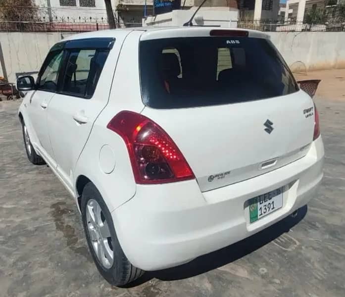 Suzuki Swift 2016 4