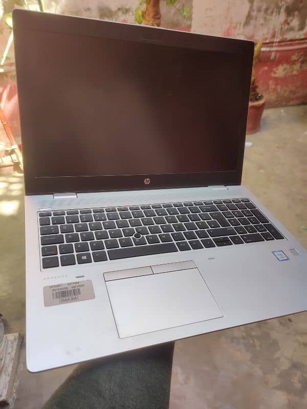 HP PROBOOK 650 g5.8/256 Ssd. 5